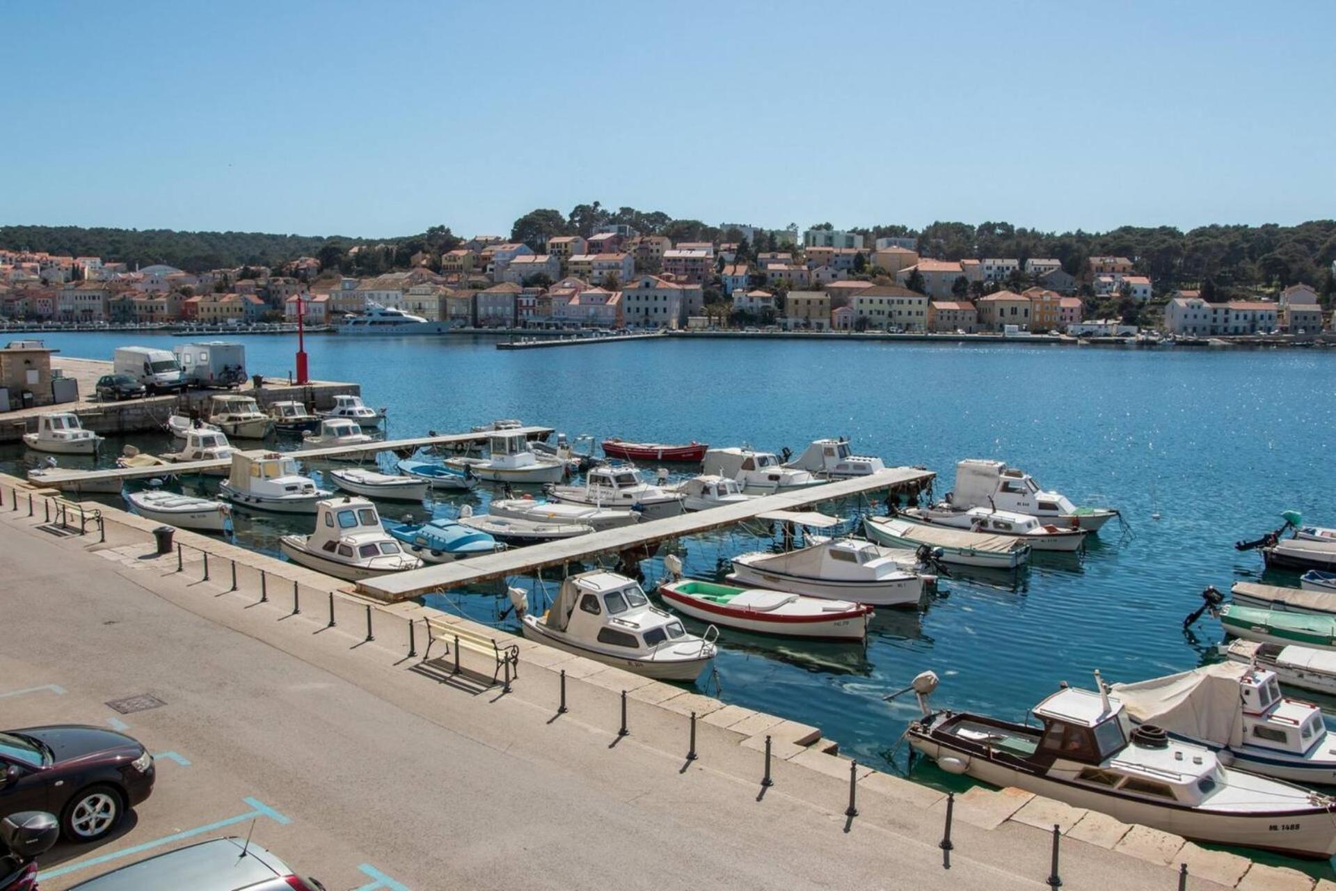Hotel Vindobona Mali Lošinj Zewnętrze zdjęcie