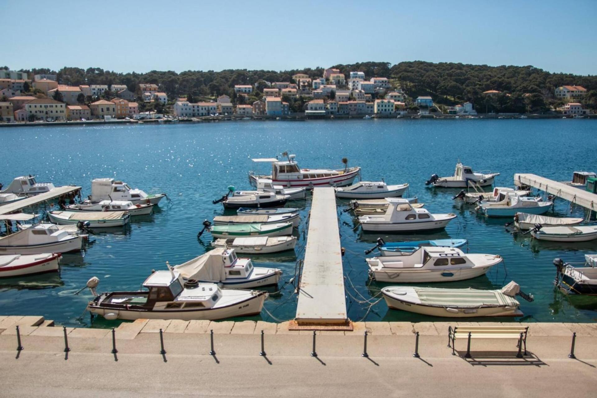 Hotel Vindobona Mali Lošinj Zewnętrze zdjęcie